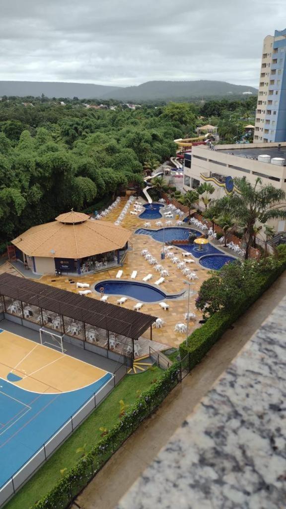 SUÍTE PARA ATÉ 4 PESSOAS EM GOLDEN DOLPHIN GRANDE HOTEL PISCINA 24h Caldas Novas Exterior foto